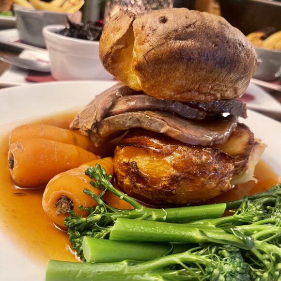Why not treat yourself to a roast dinner at the Wig & Quill this Sunday?