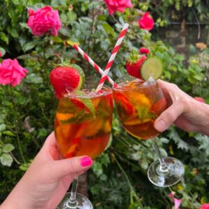It looks like Pimm’s o’clock to us! ?